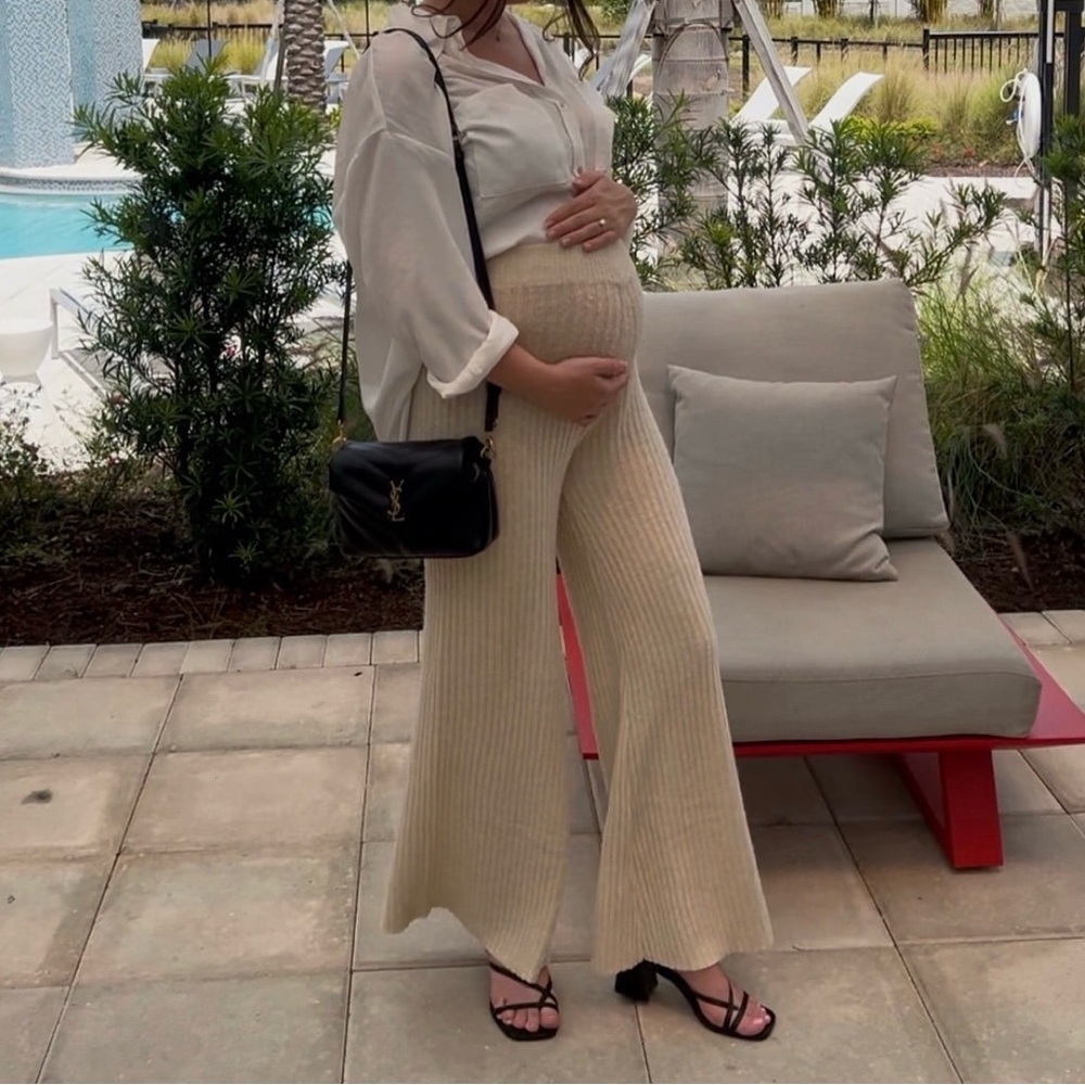 PrettyLittleThing Cream Ribbed Wide-Leg Pants - Picture 4 of 4
